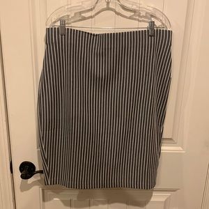 Grey skirt with white stripes…zipper detail in the back Size 16